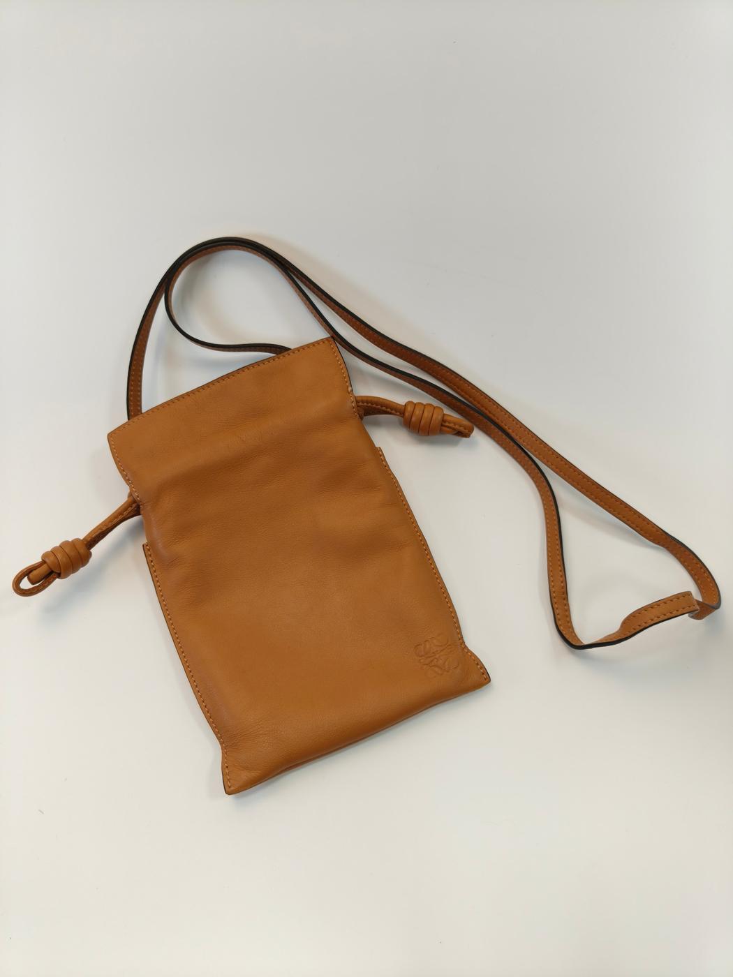 ロエベ LOEWE フラメンコポケット ショルダーバッグ レザー キャメル 管理番号：9828