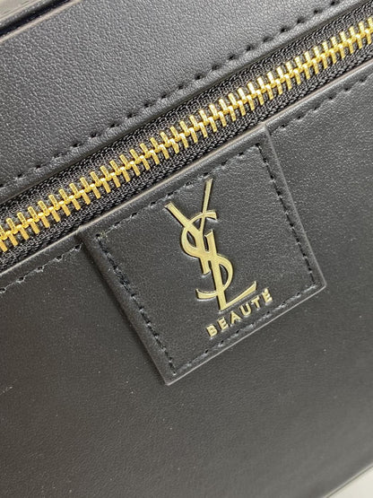 YSL イヴ・サンローラン バニティポーチ メイクボックス ノベルティ限定 管理番号：4811