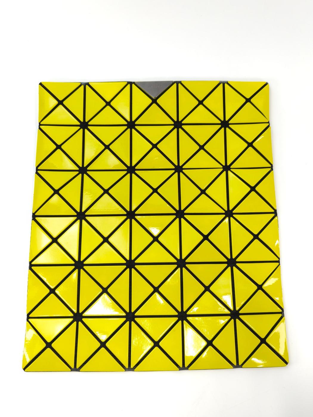 BAOBAO ISSEY MIYAKE Clutch Bag Yellow Product number: 11061