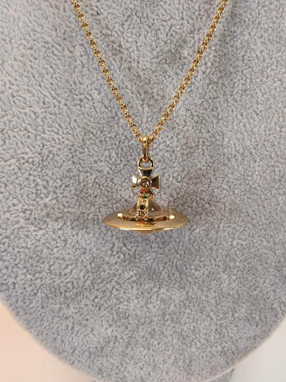 Vivienne Westwood ヴィヴィアン プチオーブ ネックレス ラインストーン ゴールド 管理番号：10462