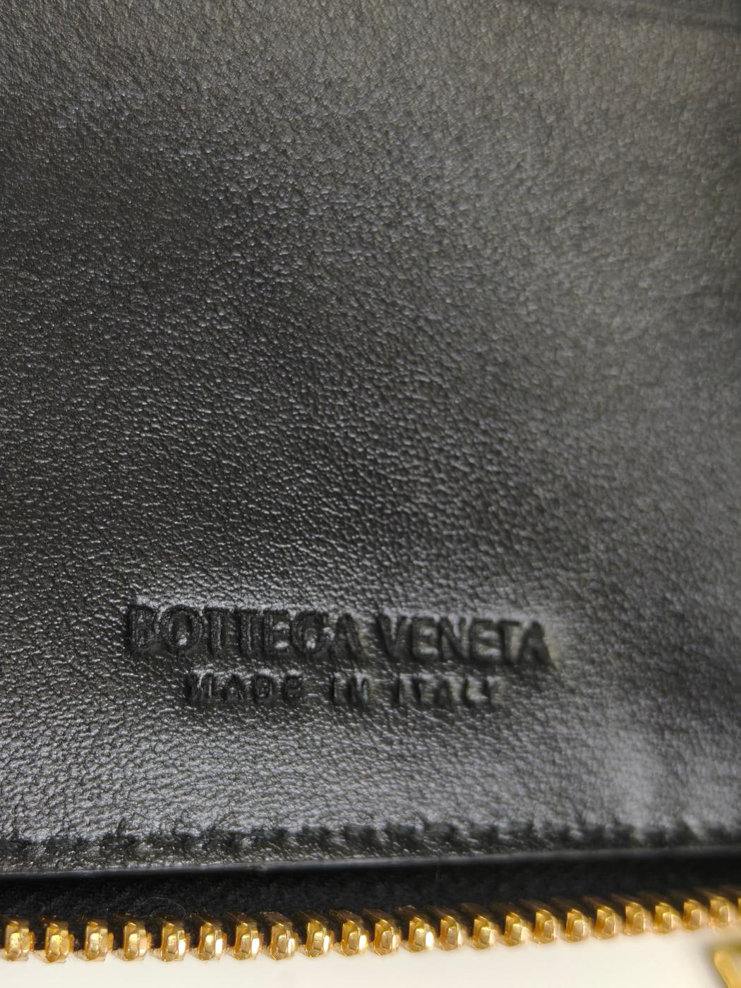 BOTTEGA VENETA ボッテガヴェネタ カセット コンパクトジップアラウンドウォレット 2つ折り 財布 ブラック 管理番号：10433