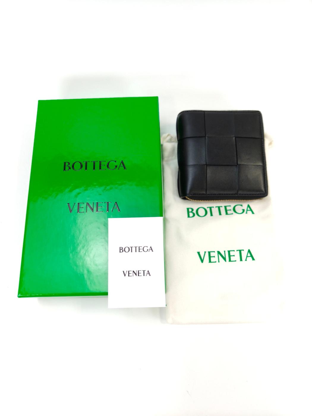 BOTTEGA VENETA ボッテガヴェネタ カセット コンパクトジップアラウンドウォレット 2つ折り 財布 ブラック 管理番号：10433