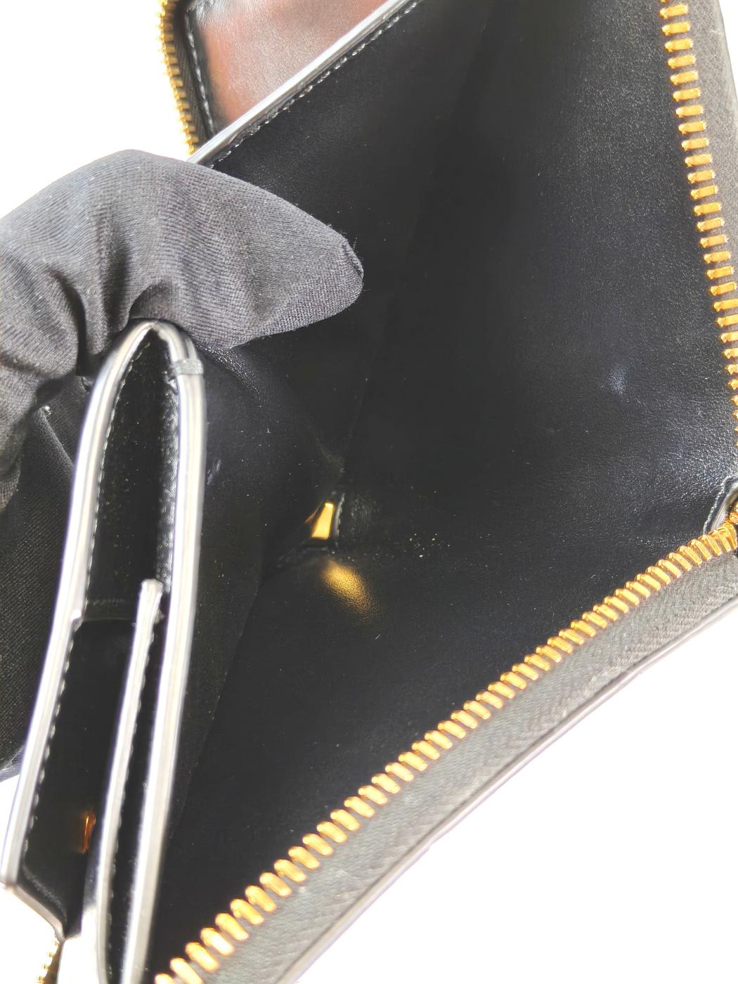 BOTTEGA VENETA ボッテガヴェネタ カセット コンパクトジップアラウンドウォレット 2つ折り 財布 ブラック 管理番号：10433