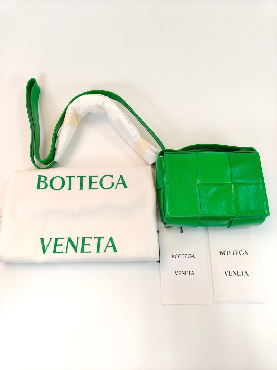 BOTTEGA VENETA 宝缇嘉 大型编织格纹 CANDY CASSETTE 单肩包 绿色 管理编号：10744