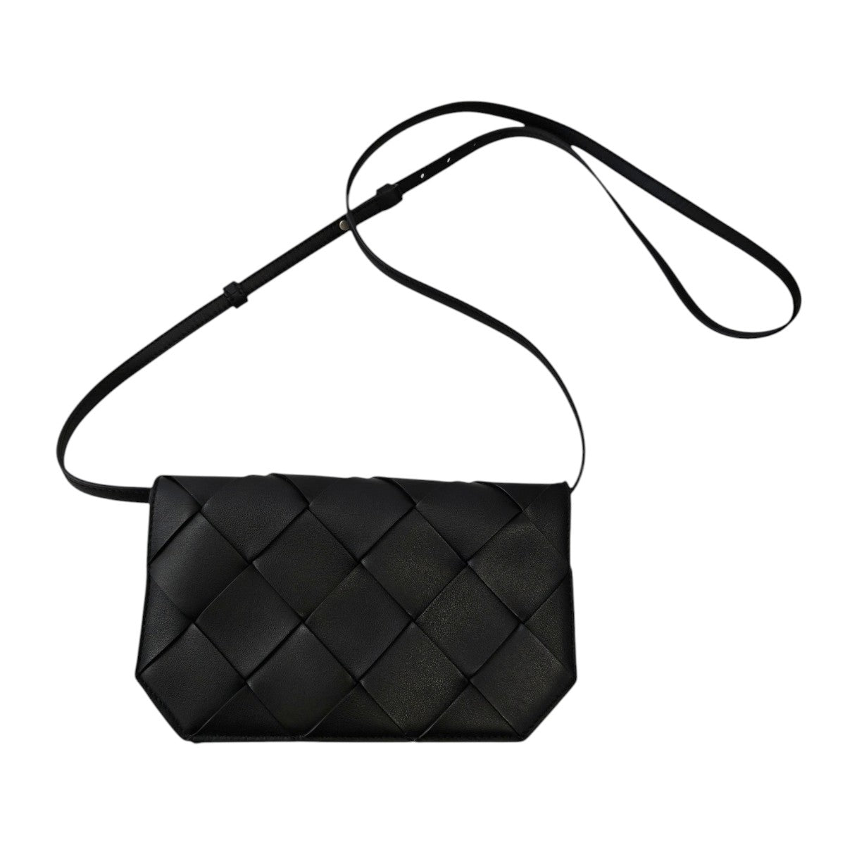 BOTTEGA VENETA カセット マキシイントレチャート ショルダーバッグ 黒 管理番号：11848